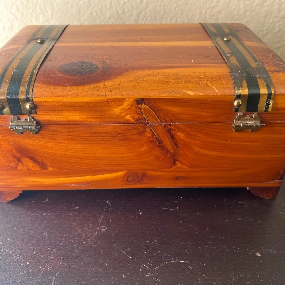 Vintage 1950's Pilliod Wooden Chest Box Swanton Ohio Cedar Jewelry Box Rustic